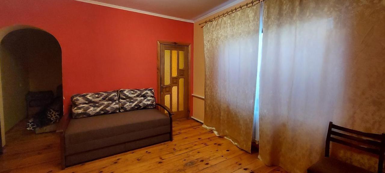 Holiday Home At Fedkovycha St. Киев Екстериор снимка